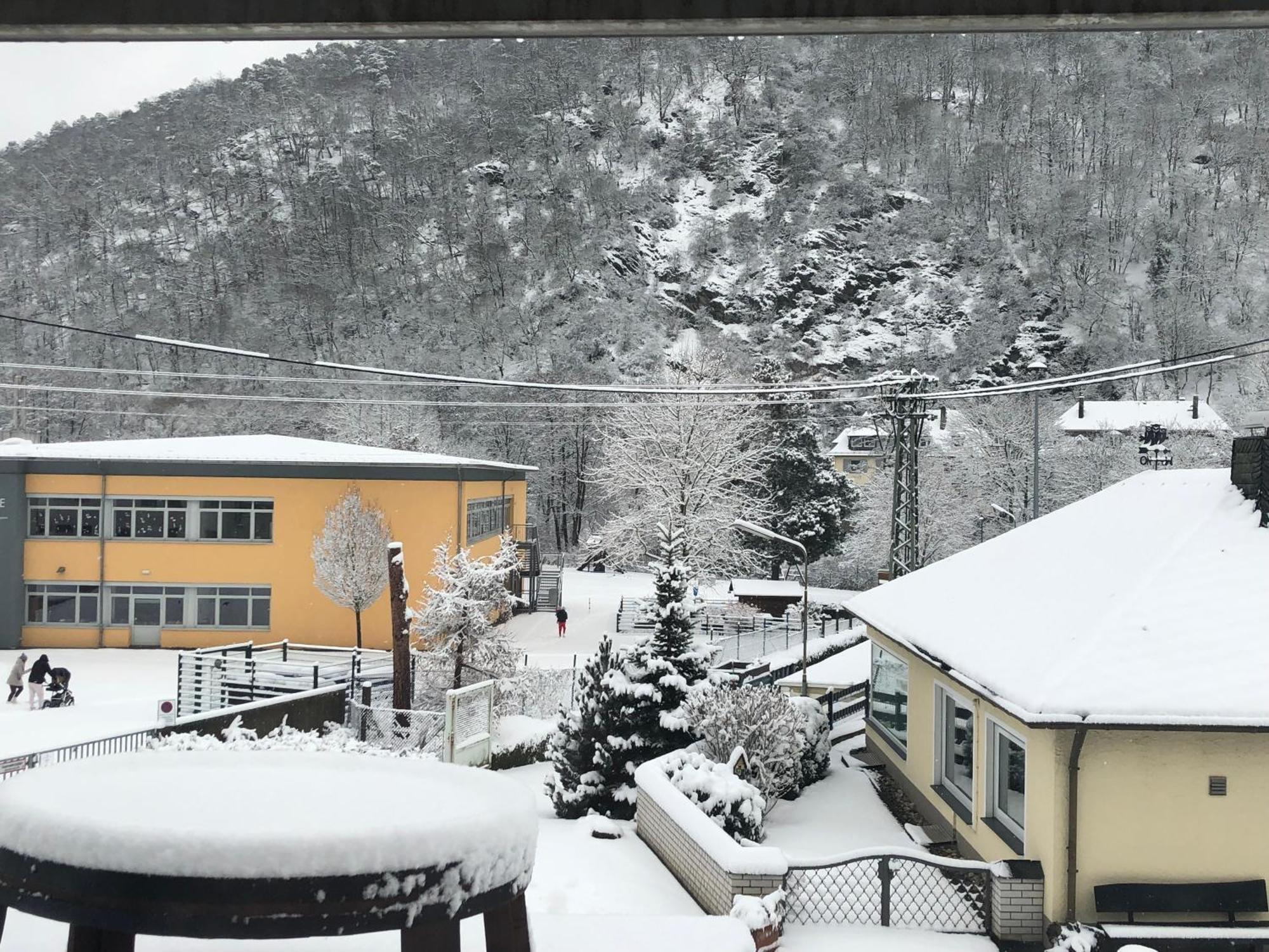 Rheinliebe Bistro Und Pension 로르히 암 르하인 외부 사진